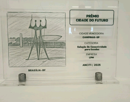 Fumec recebe prêmio nacional por projeto de Conectividade nas Escolas