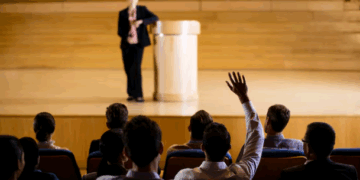 A força da vulnerabilidade na oratória – por Cecília Lima