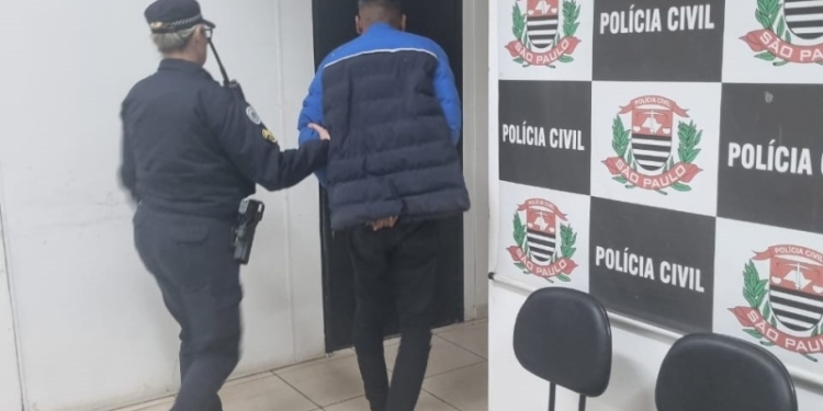 Paquistanês que se passava por motorista de aplicativo e empresário é preso por tráfico de drogas em Valinhos