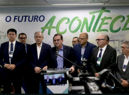 Dário discute no BNDES mais recursos para empresas da RMC atingidas pelo tarifaço