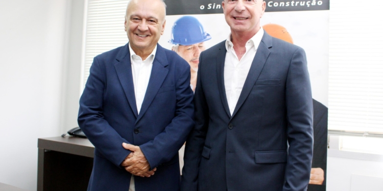 Setor da construção criou mais de 5 mil novas vagas em julho 