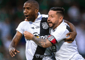 Ponte leva a melhor no dérbi e larga em vantagem na briga pelo acesso