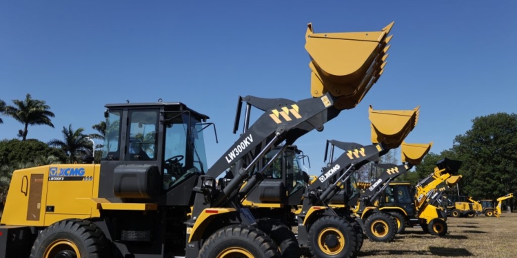 Governo de SP entrega R$ 86 mi em maquinários agrícolas em Campinas