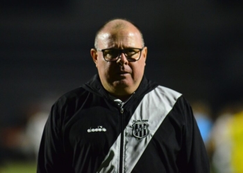 Marcelo Fernandes exalta elenco da Ponte e evita projeções: ‘Temos que somar pontos’