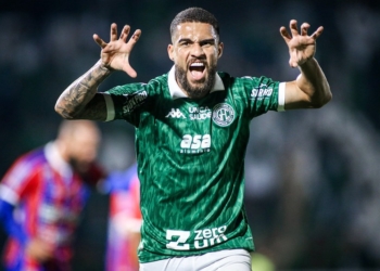 Bruno Santos chega a 6 gols e briga pela artilharia da Série C