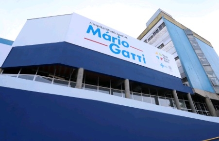 Mulher é vítima de tentativa de feminicídio na frente da filha, em Sousas