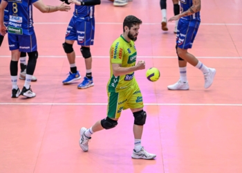 Vôlei Renata visita o Praia Grande nesta sexta pelo Campeonato Paulista