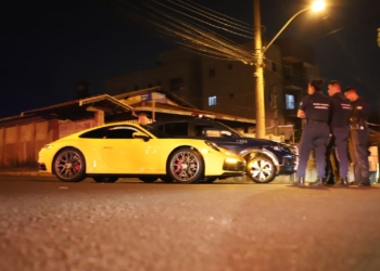 Motorista de Porsche em fuga colide contra viatura da Guarda Municipal de Jaguariúna
