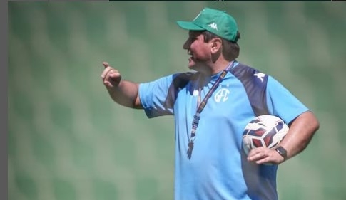 Guarani joga para mostrar que está vivo na briga pelo acesso