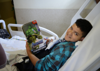 Mário Gatti faz campanha de doação de brinquedos para o Dia das Crianças