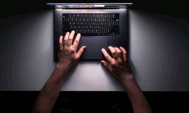 Artigo – Crimes digitais e exposição nas redes sociais: impactos nas relações de trabalho – por Giovanna Tawada