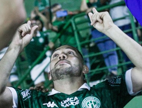 Guarani vence o Brusque e abre vantagem na briga pelo acesso