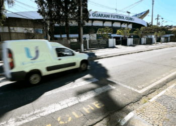 Emdec faz operação de trânsito para partida entre Guarani e Brusque neste domingo