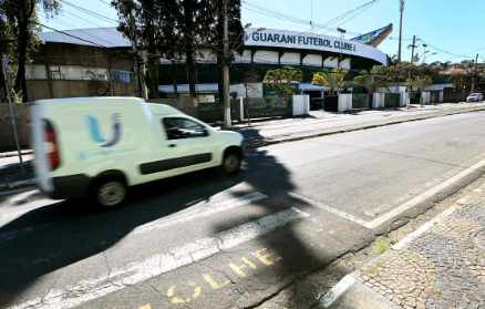 Emdec faz operação de trânsito para partida entre Guarani e Brusque neste domingo