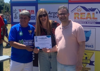 Festa de 10 anos do Ouro Verde premia cronistas esportivos; editora do Hora é homenageada