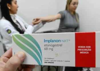 Planos de saúde agora são obrigados a ofertar implante contraceptivo Implanon