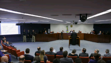 Veja principais pontos citados pela defesa dos réus da trama golpista no segunda dia de julgamento