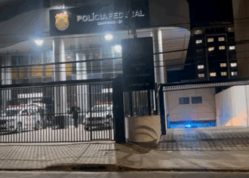 PF faz operação contra crime de tráfico internacional de drogas por aeroportos