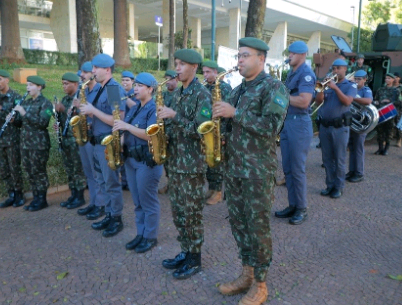 Semana da Pátria tem início em Campinas com exposição de viaturas do Exército