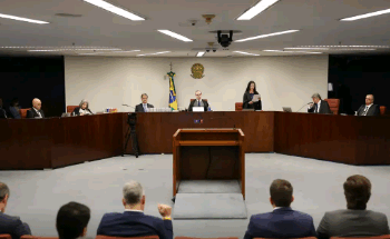 Confira as penas de Bolsonaro e mais sete condenados pelo STF