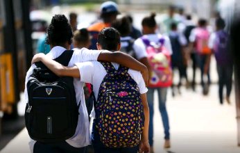 Governo amplia mobilização de vacina contra HPV em jovens até dezembro