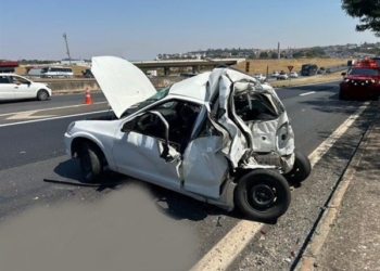 Motorista morre após carro apresentar pane e ser atingido por ônibus na Anhanguera
