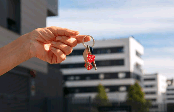 O dilema dos condomínios e a plataforma Airbnb – por Renato Ferraz Sampaio Savy