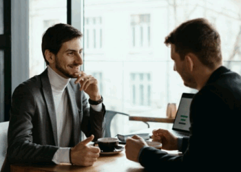 O que você fala quando acha que não está sendo ouvido – por Cecília Lima