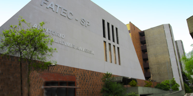 Fatecs de SP têm vagas para mais de 100 cursos gratuitos de Ensino Superior