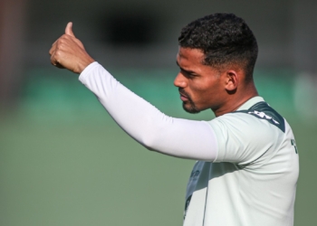 Emerson enfatiza peso do Dérbi decisivo: ‘não tem explicação’