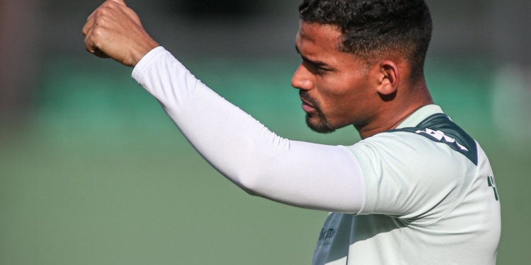 Emerson enfatiza peso do Dérbi decisivo: ‘não tem explicação’