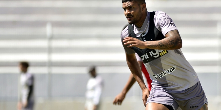 Jeh, Léo Oliveira e pendurados: as dúvidas da Ponte Preta para a final contra o Londrina