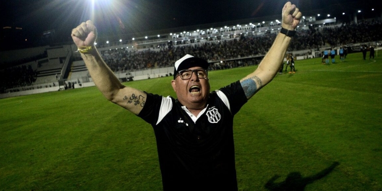 De auxiliar a protagonista: relembre a trajetória de Marcelo Fernandes até a final da Série C