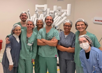 Hospital de Campinas faz 1ª cirurgia robótica para prevenção de parto prematuro