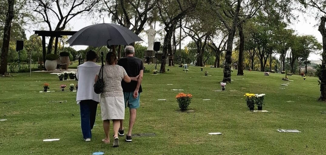 Cemitérios de Campinas esperam mais de 120 mil visitantes até o Dia de Finados