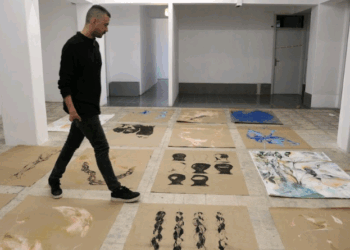 Artista visual com deficiência utiliza a literatura infantojuvenil para reinterpretar o Saci-Pererê