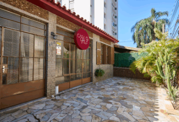 Casa Gê recebe projeto em homenagem à escritora Fernanda Young