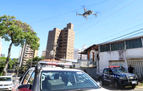 Saúde de Campinas usa drones para fiscalizar imóveis e alerta 21 bairros sobre dengue