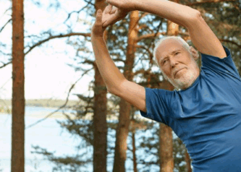 Exercício físico pode fortalecer ação de células contra o câncer, aponta estudo