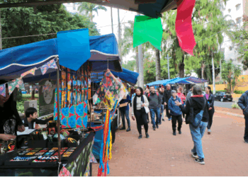 Feira Hippie terá horário ampliado e concerto da Orquestra Sinfônica neste sábado