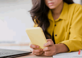 Pesquisa investiga desinformação sobre câncer e nível de letramento digital em saúde dos brasileiros