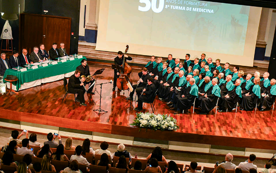 Encontro celebra 50 anos de formatura da oitava turma de medicina da Unicamp
