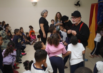 Casa da Criança Meimei faz evento para construir quiosque do projeto Verdejando Escolas