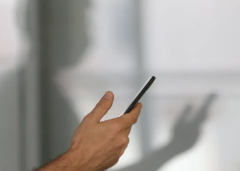 Instabilidade do Pix em grandes cidades coincide com falha na Amazon