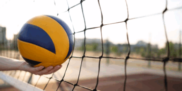 O Jogo do Feedback: lições da quadra para a carreira – por Karine Camuci