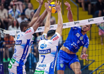 Vôlei Renata reage e vence a terceira seguida na Superliga