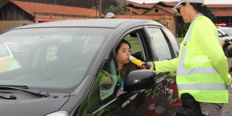 Emdec fará testes do bafômetro em Campinas em parceria com a Guarda Municipal
