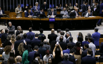 Congresso rejeita 52 vetos ao PL do licenciamento ambiental