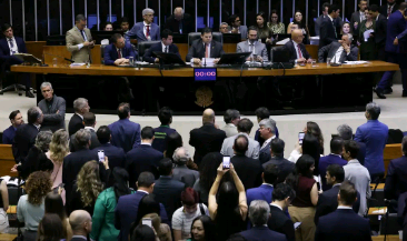 Congresso rejeita 52 vetos ao PL do licenciamento ambiental