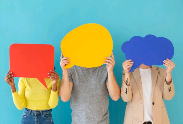 Falar bem não foi sorte. Foi escolha, coragem e constância – por Cecília Lima